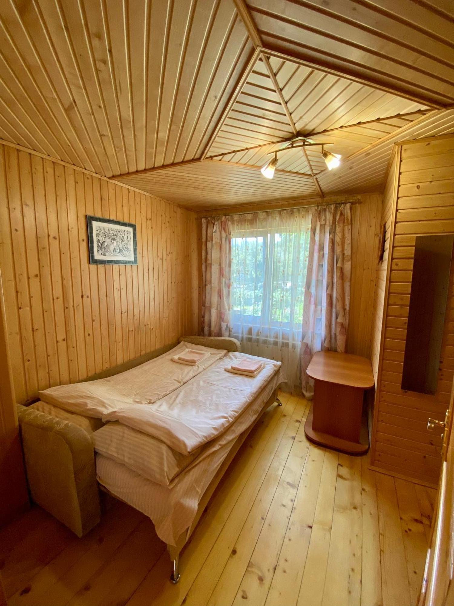 Zyma_Lito Guest House Yaremche Eksteriør billede